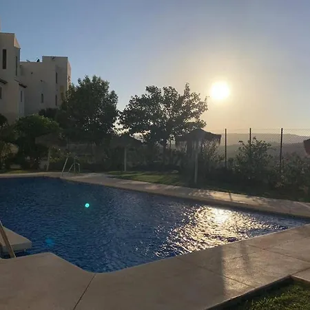Halo - Incredible Sea View With Large Terrace Apartment *